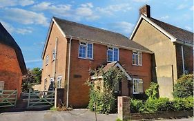 2 Bed Apartment Village Green Child Okeford